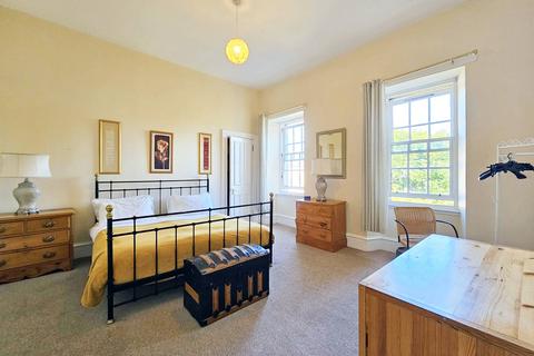 5 bedroom flat to rent, Baliol Street, Glasgow G3