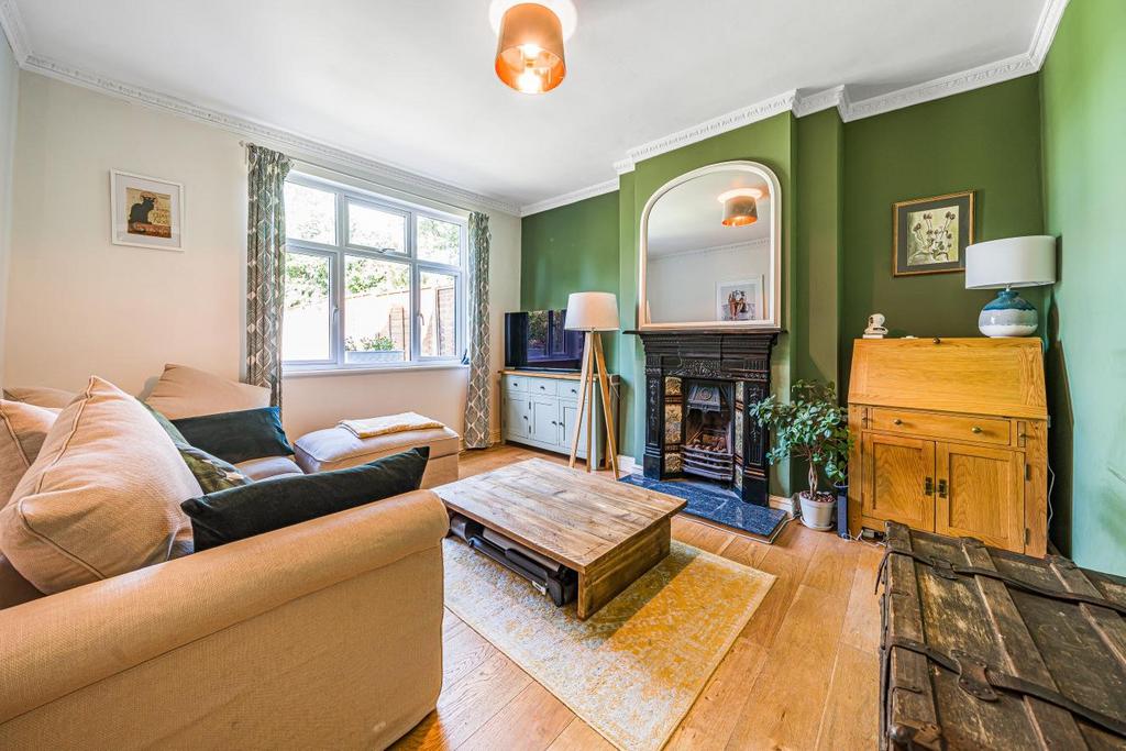 Peak Hill, Sydenham 2 bed for sale £500,000