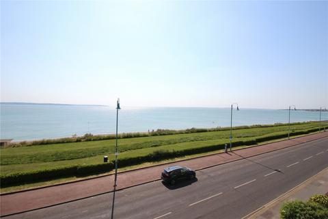 2 bedroom penthouse for sale - Marine Parade West, Lee-On-The-Solent, Hampshire, PO13