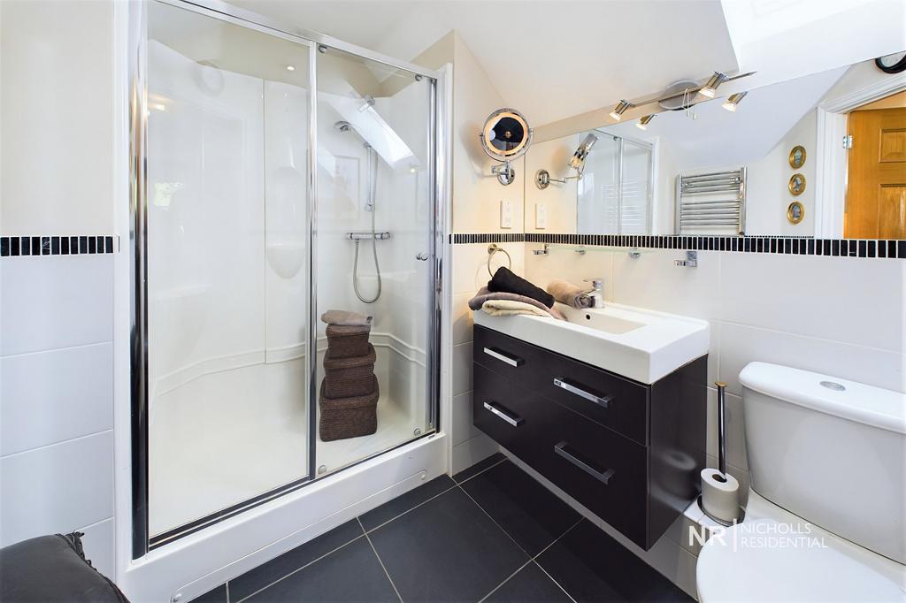 En Suite Shower Room