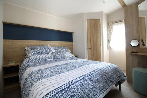 2 bedroom park home for sale, Shorefield Country Park, Near Milford On Sea, Hampshire, SO41