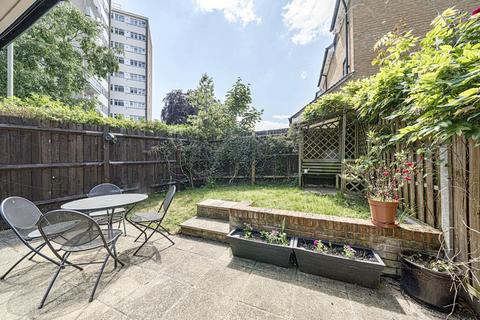10 Windlesham Grove, London, SW19 6AW