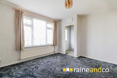 6 Ranskill Road, Borehamwood, WD6 5EY