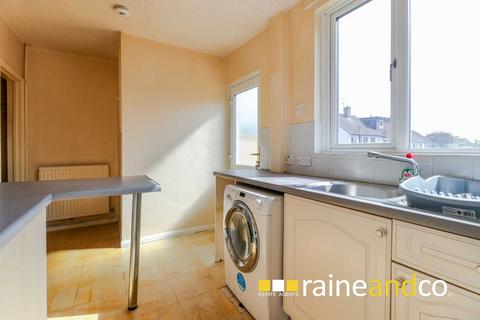 6 Ranskill Road, Borehamwood, WD6 5EY