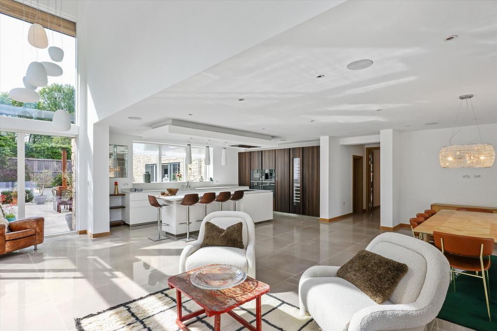 Balcarras Road, Charlton Kings... 5 bed detached house £3,500,000
