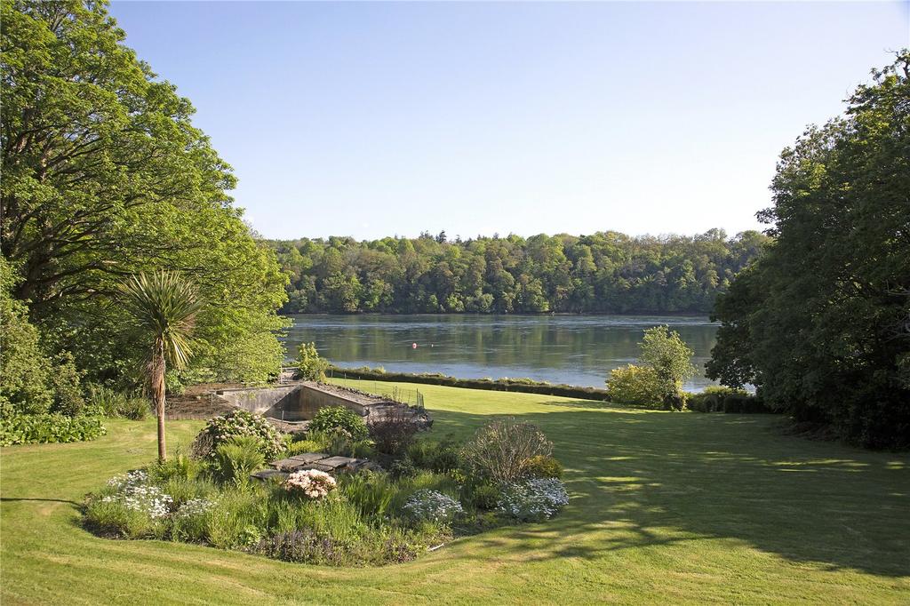 Beach Road, Menai Bridge, Anglesey, LL59 7 bed detached house for sale