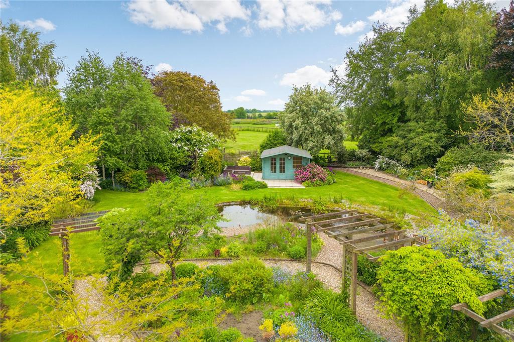 Drinkstone, Suffolk 5 bed detached house for sale £975,000