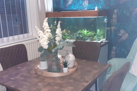 3 bedroom end of terrace house to rent, High Street, Marske-by-the-Sea TS11