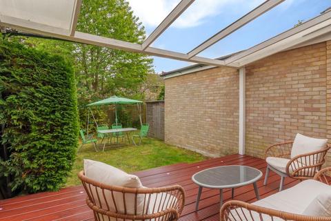 11 Elliott Rise, Ascot, SL5 8NN