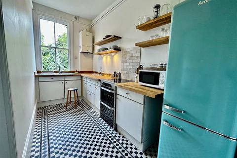 2 bedroom apartment to rent, Hornsey Lane, London