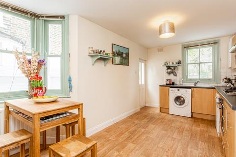30 Strahan Road, London, E3 5DB