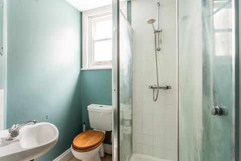 30 Strahan Road, London, E3 5DB