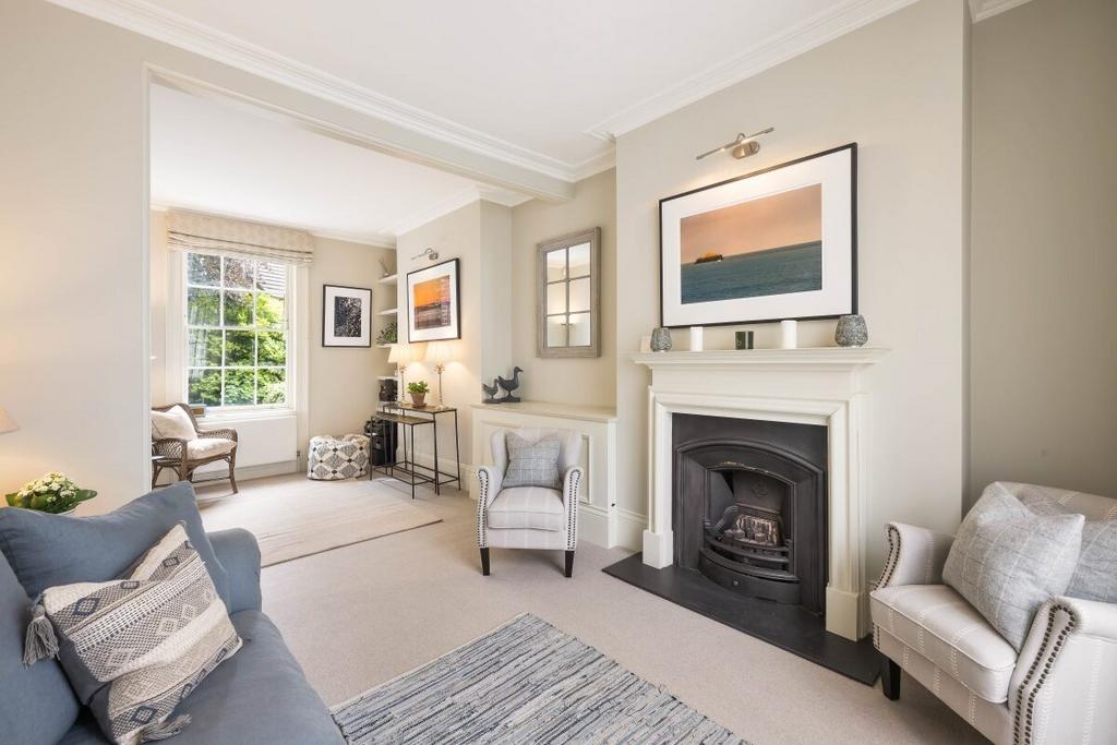 Halsey Street Chelsea SW3 4 bed terraced house for sale £3,750,000
