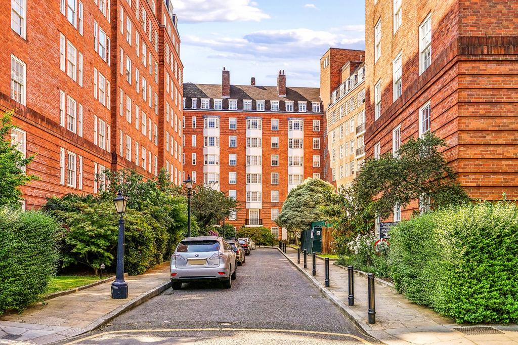 Apartment in London, Royal Borough of Kensington and Chelsea - View 3