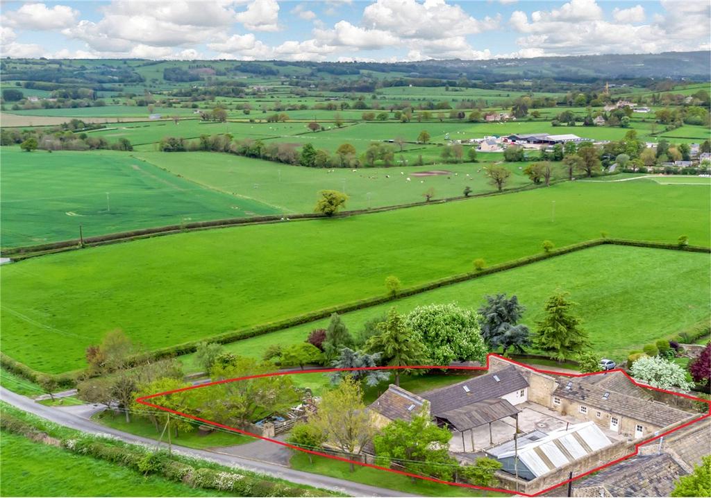 Rougemont Grange, Green Lane, Weeton, Near Harrogate, North Yorkshire, LS17 4 bed detached house