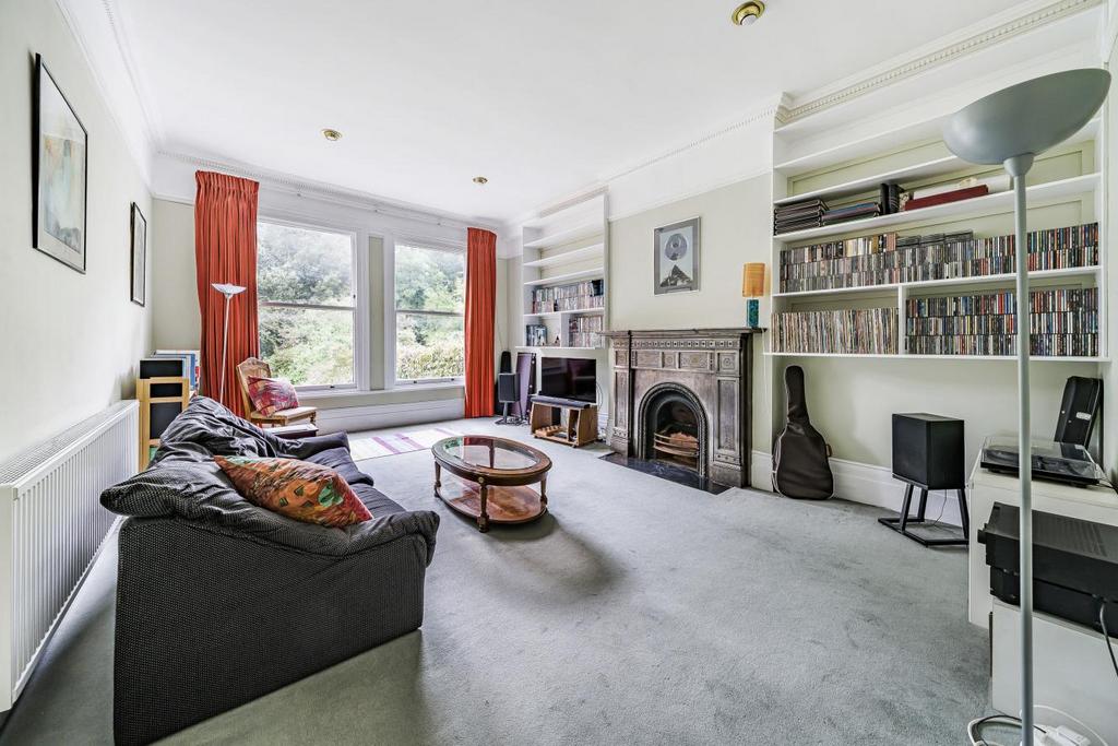 Stanhope Road, Highgate 1 bed flat for sale £625,000