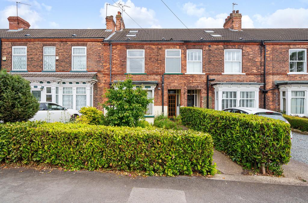 Barrow Lane, Hessle, HU13 4 bed terraced house for sale £295,000