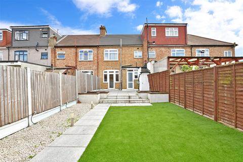 3 bedroom terraced house for sale - Brook Crescent, Chingford, London