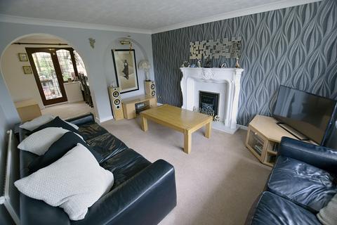 3 bedroom detached house for sale - Lingmoor Drive, Burnley BB12