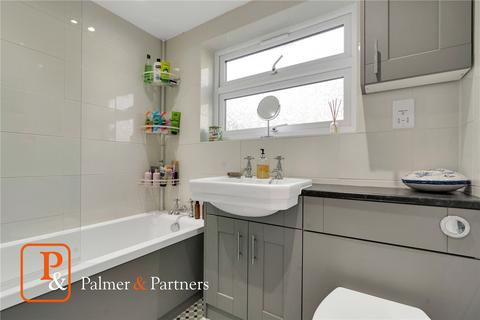 33 Bergholt Road, Colchester, CO4 5AA