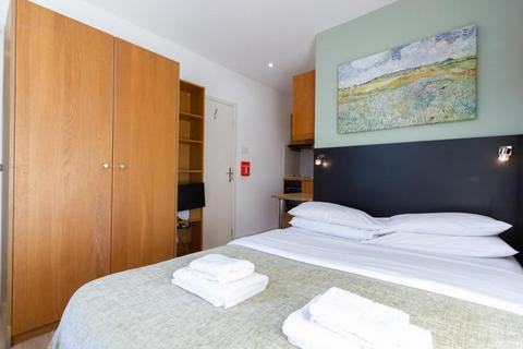 Studio to rent, North Gower Street, Euston, London, NW1