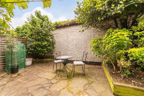 undefined, Quill Lane, London