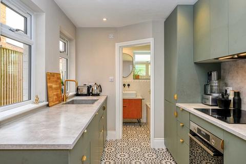 52 Queens Road, Caversham, Reading, RG4 8DL