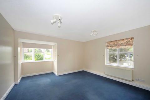 1 bedroom apartment to rent, Chapel Meadow, Tring