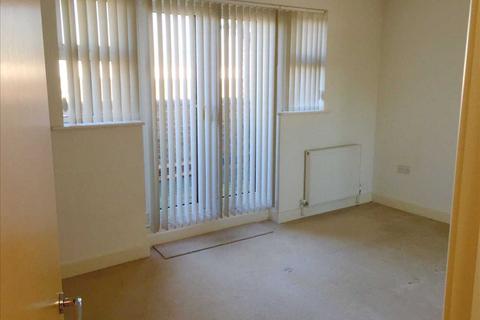 2 bedroom terraced house to rent, Southend on Sea SS2