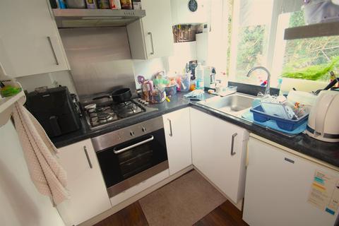 1 bedroom flat for sale, 22-24 Ash Grove, Penge SE20