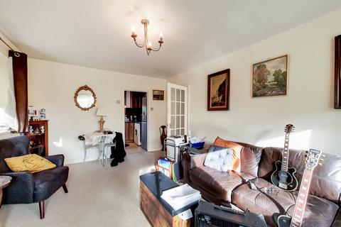 2 bedroom flat for sale, 20 Bramley Hill, South Croydon CR2