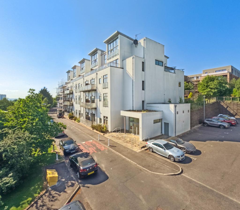 Southbrae Gardens, Flat 0/2, Jordanhill, Glasgow, G13 1UB 2 bed flat