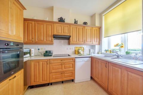 1 bedroom flat for sale, Mill Hill East,  London,  NW7