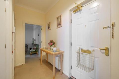 1 bedroom flat for sale, Mill Hill East,  London,  NW7