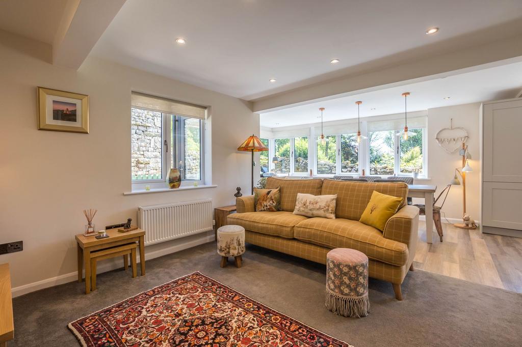 Open plan kitchen/dining and family area