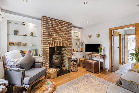 2 bedroom cottage to rent, High Road, Essendon,  AL9 6HW