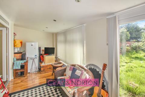 18 Westbourne Road, Croydon, CR0 6HP
