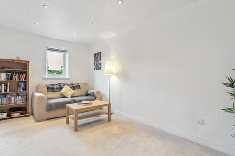 Flat 2/2, 1 Dick Street, Glasgow, G20 6JF