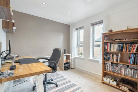 Flat 2/2, 1 Dick Street, Glasgow, G20 6JF