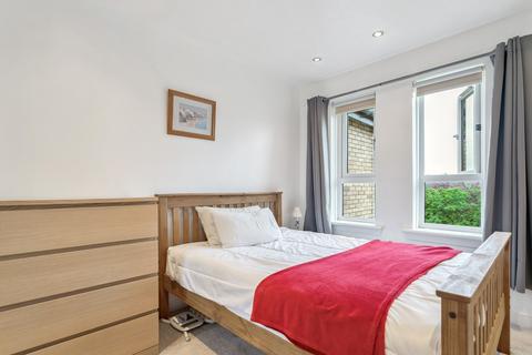 Flat 2/2, 1 Dick Street, Glasgow, G20 6JF