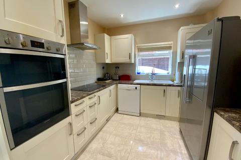 37 Alexandra Avenue, Luton, LU3 1HE