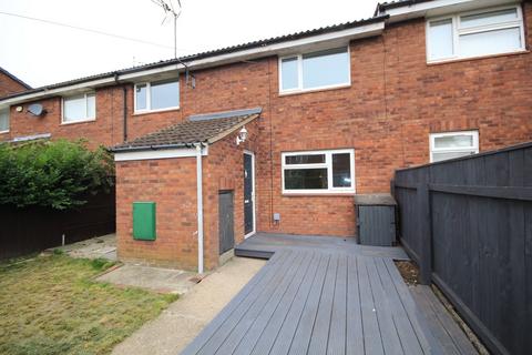 2 bedroom terraced house to rent, Curlew Close, Bransholme, Hull, HU7