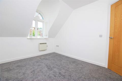 2 bedroom apartment to rent, Sydenham Road, Guildford, Surrey, GU1