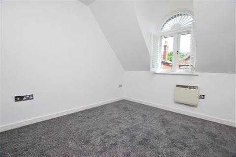 2 bedroom apartment to rent, Sydenham Road, Guildford, Surrey, GU1