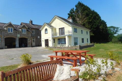 4 bedroom property with land for sale - Rhosmaen, Llandeilo, Carmarthenshire.