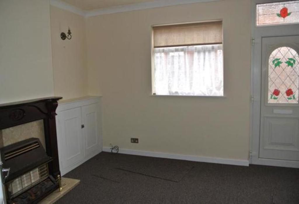 St. Cuthbert Street, Worksop, Nottinghamshire 3 bed terraced house £