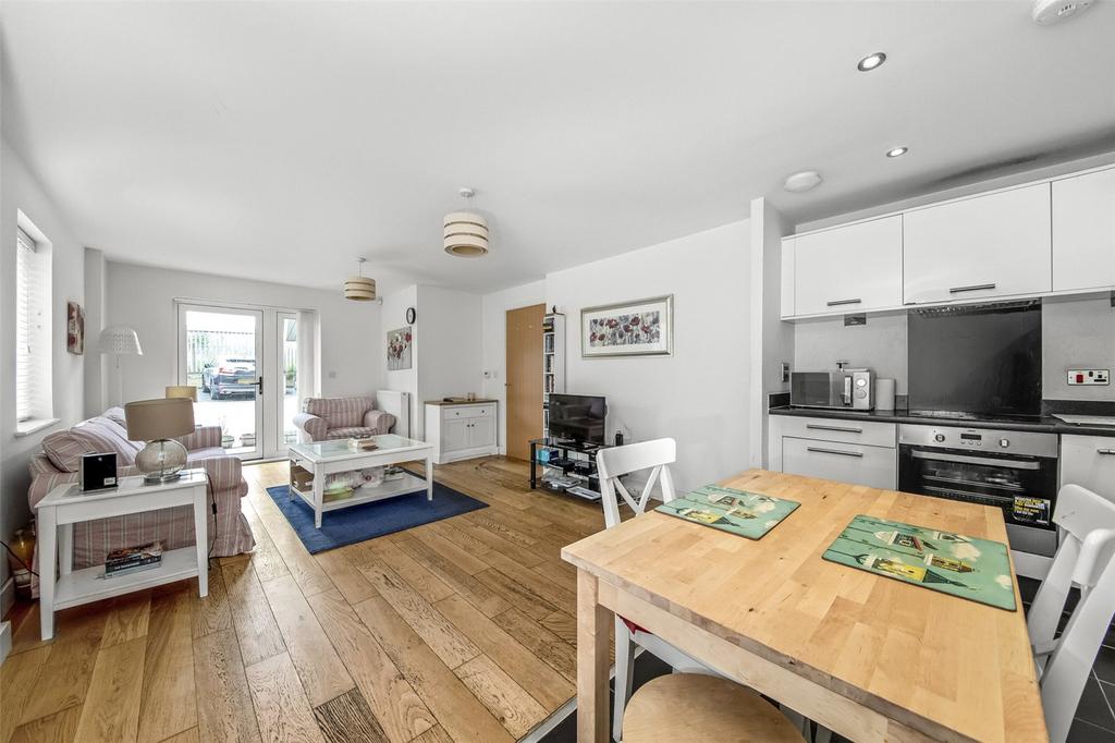 Fairthorn Road, Charlton, SE7 1 bed apartment for sale £299,950