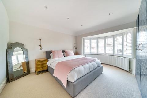 3 Ember Gardens, Thames Ditton, KT7 0LL