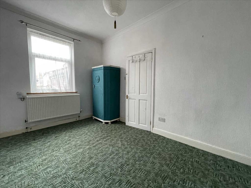 Bedroom (maximum