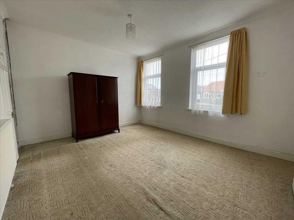 Bedroom (maximum